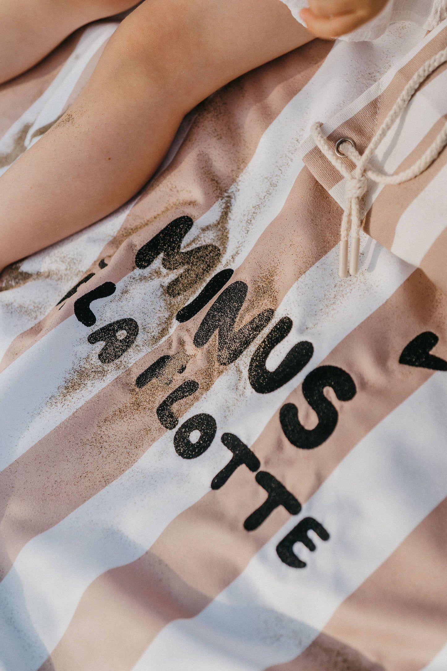 Serviette Microfibre Enfant « Minus à la Flotte » – Rose