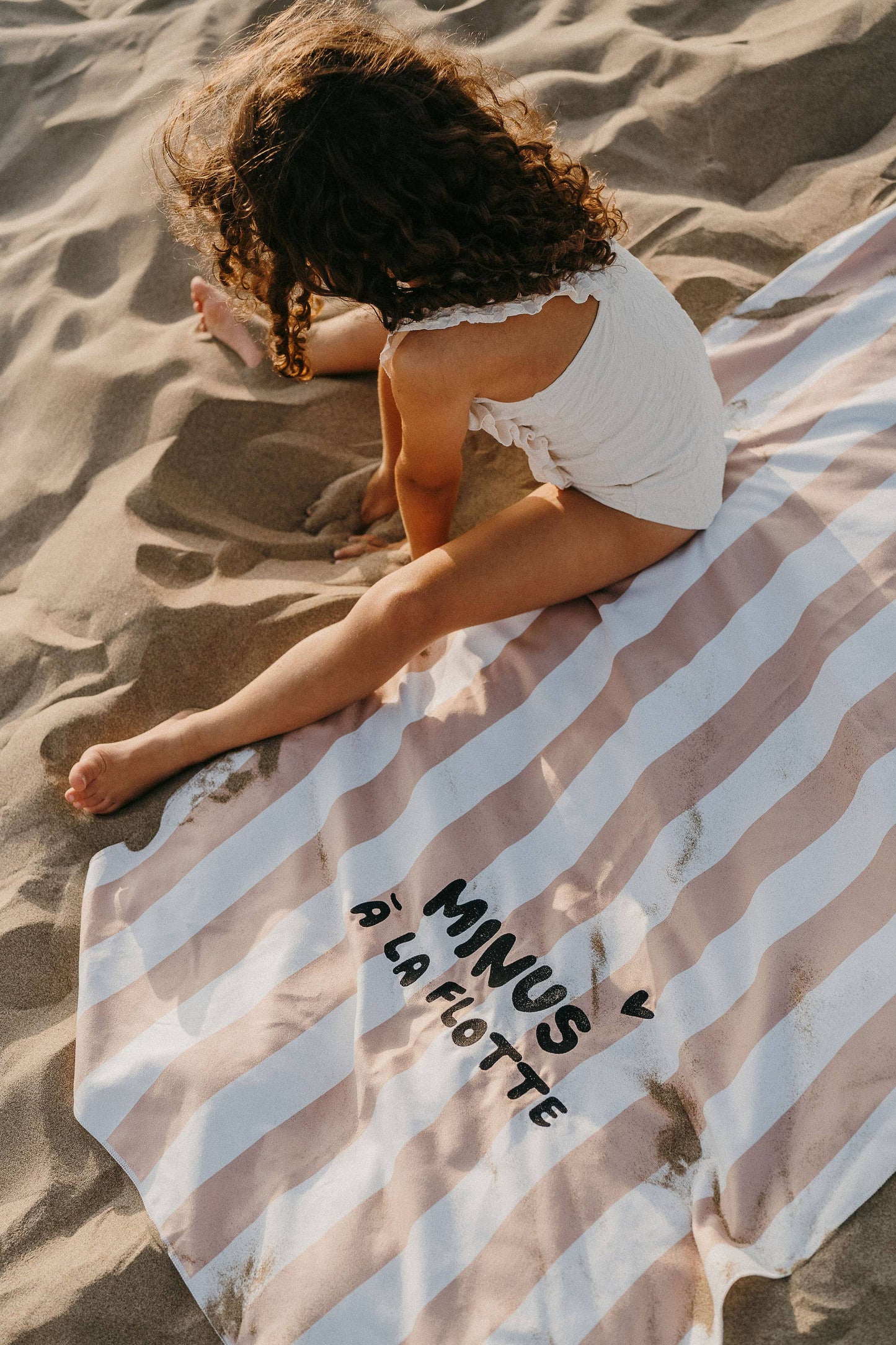 Serviette Microfibre Enfant « Minus à la Flotte » – Rose